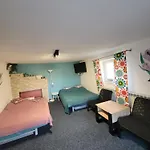 Apartamencik Pod Krokusem 2 דירה