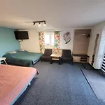 Apartamencik Pod Krokusem 2 דירה *